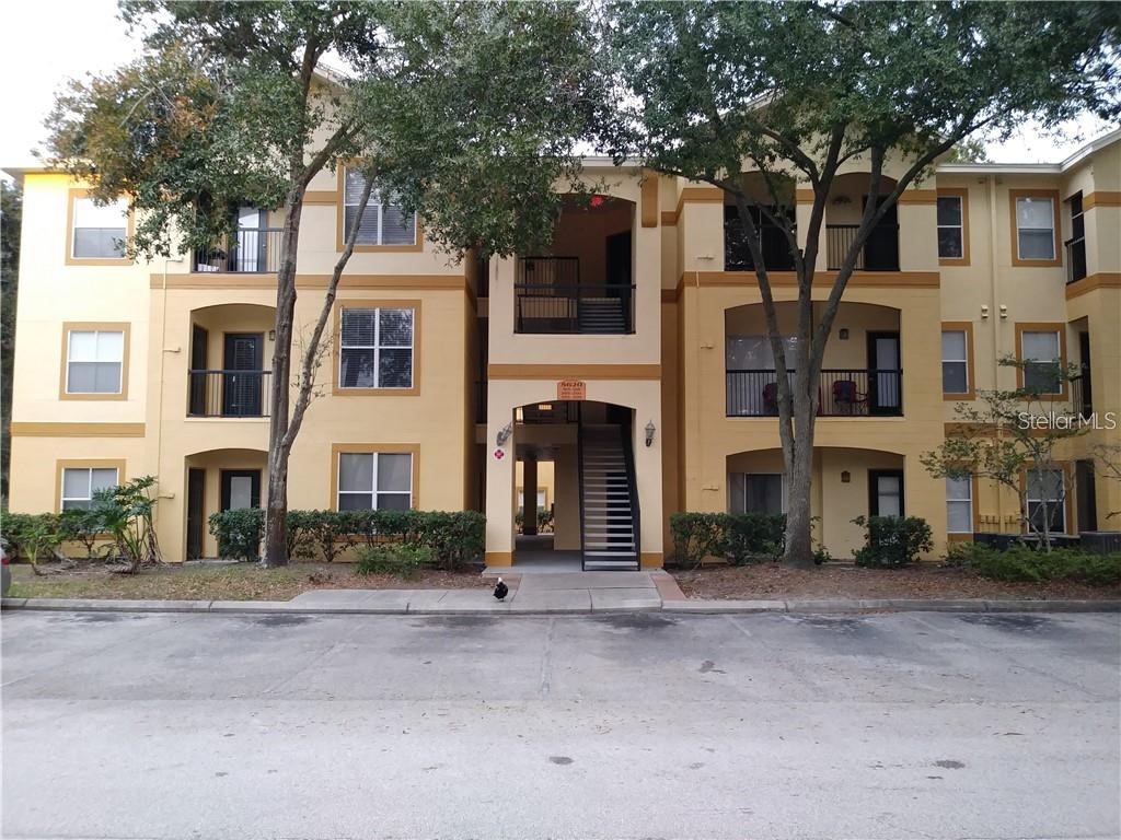 5620 PINNACLE HEIGHTS CIRCLE 305