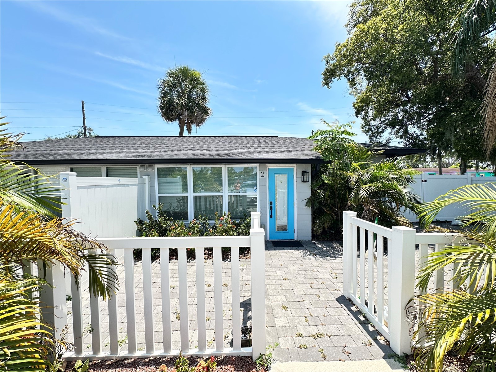 4521 EDGEWATER DRIVE 2