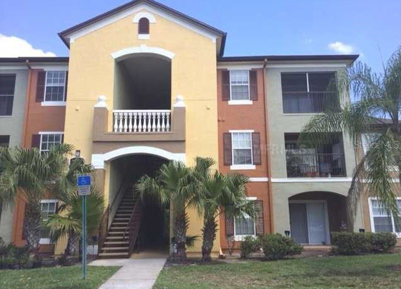738 CREST PINES DRIVE 734