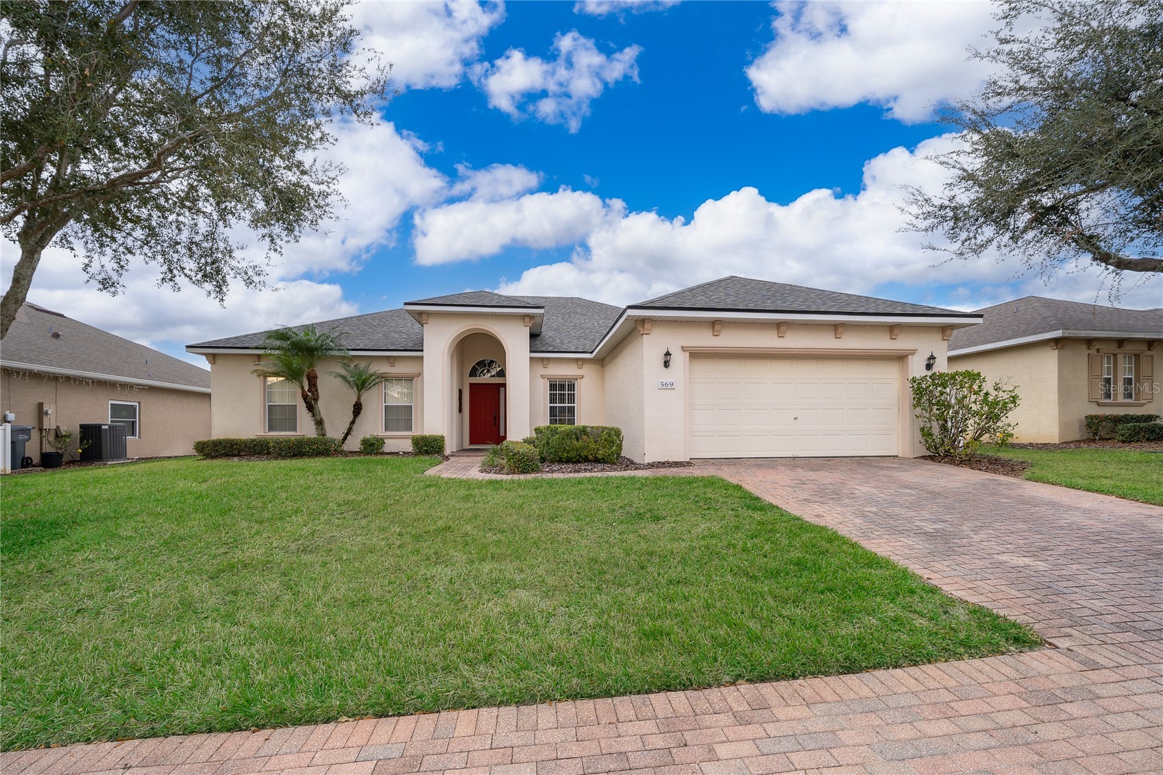 569 BURFORD CIRCLE