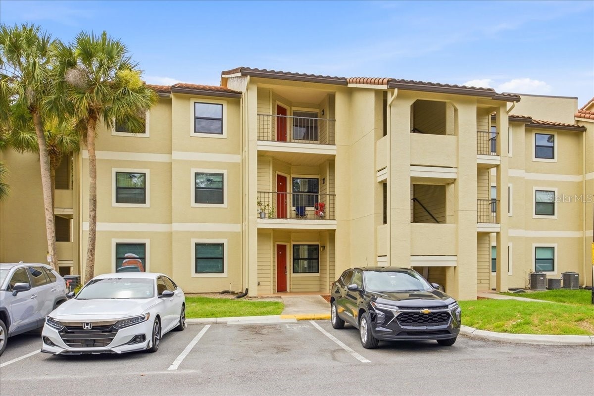 3028 PARKWAY BOULEVARD 301