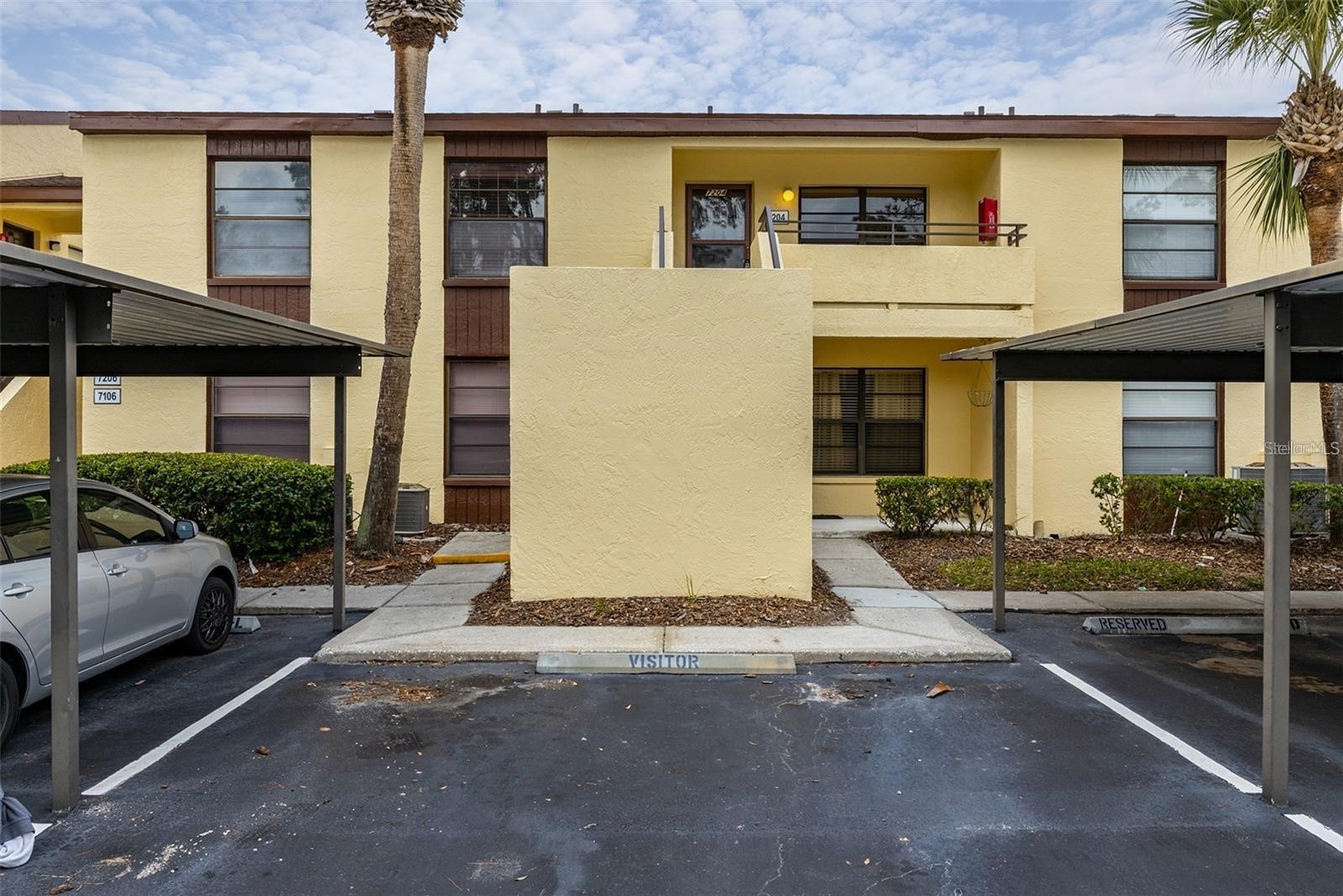 13608 S VILLAGE DRIVE 7204