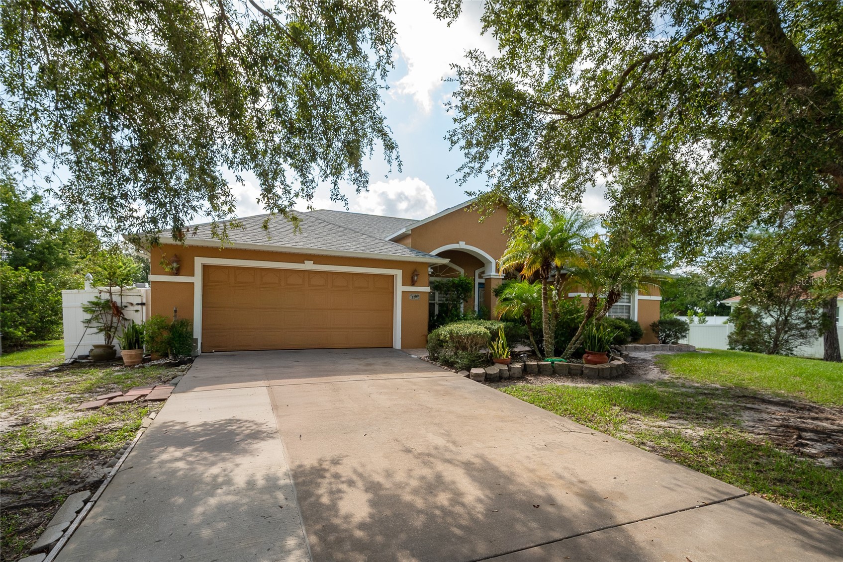 3200 VICTORIA DRIVE