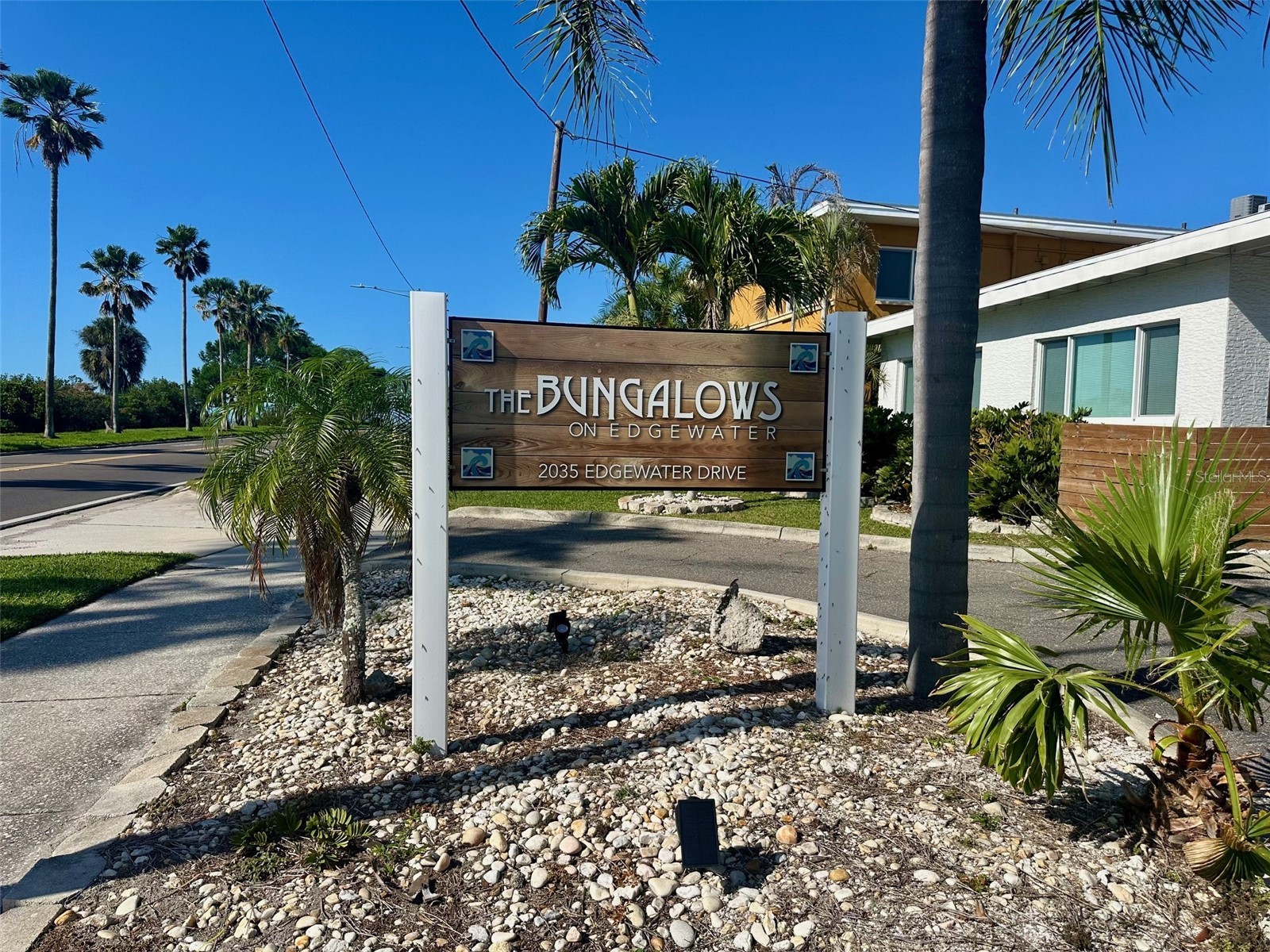 2035 EDGEWATER DRIVE 10