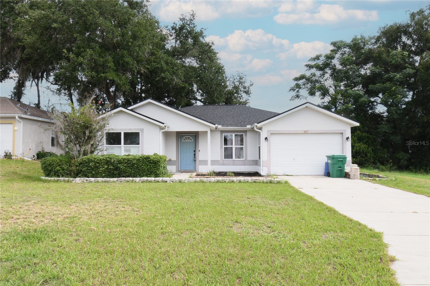 407 CIERRA OAKS CIRCLE