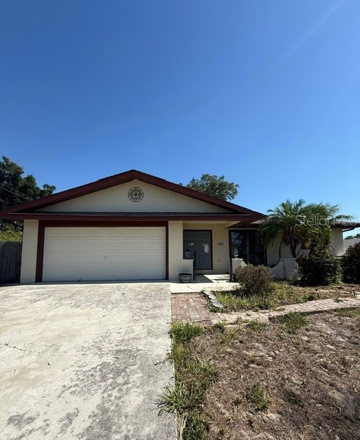 465 E SEMINOLE DRIVE