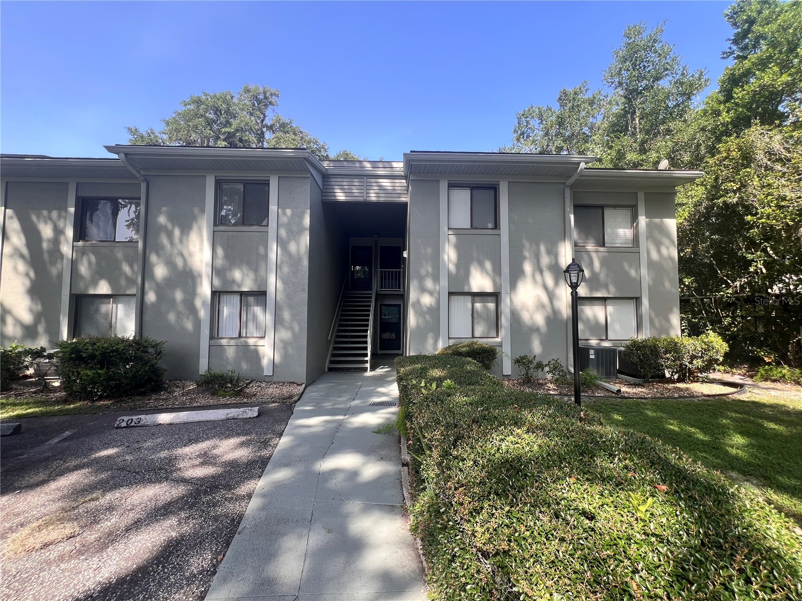 302 PALM COAST PARKWAY NE 204