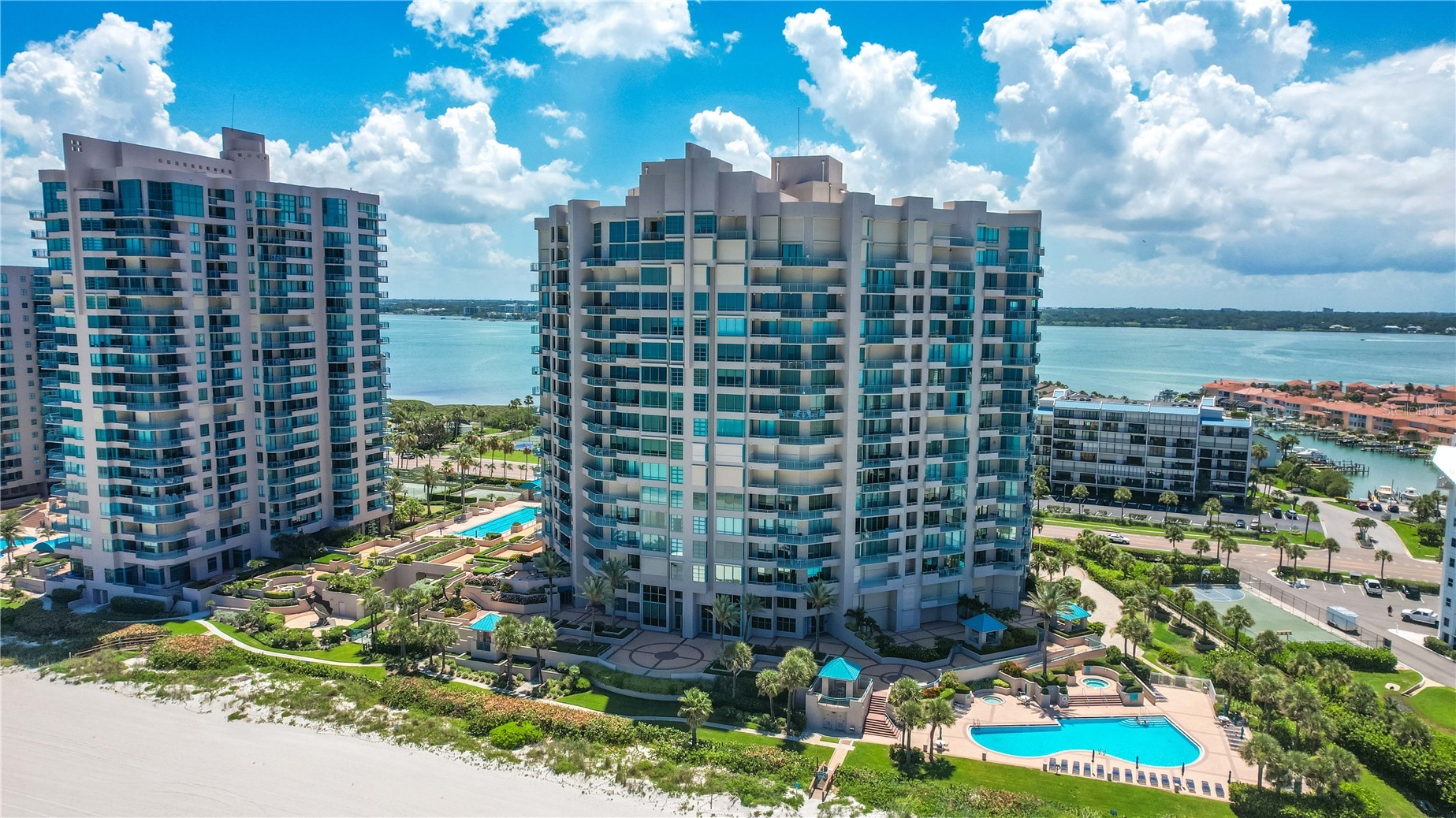 1560 GULF BOULEVARD 1607