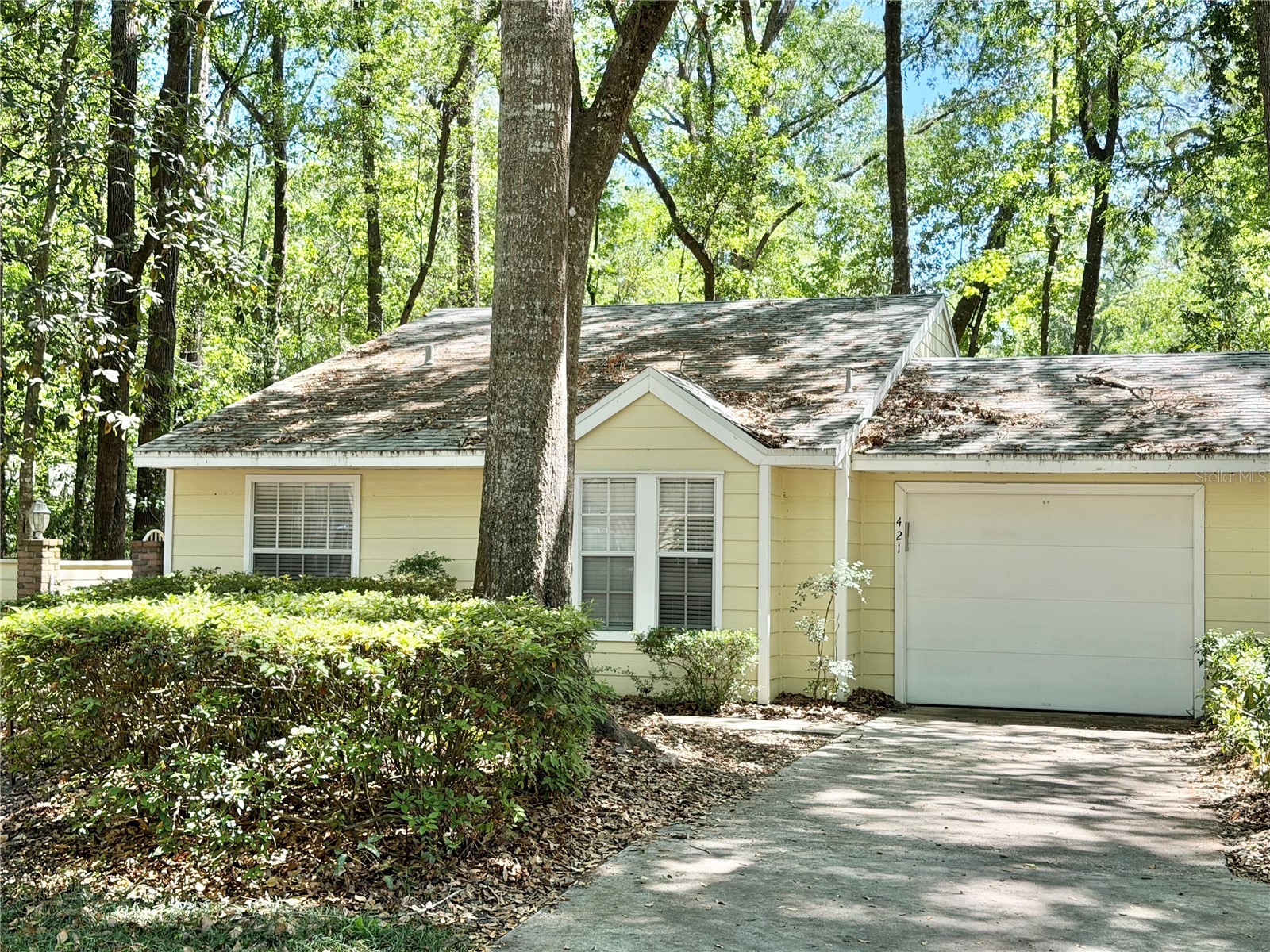 421 NW 48TH BOULEVARD