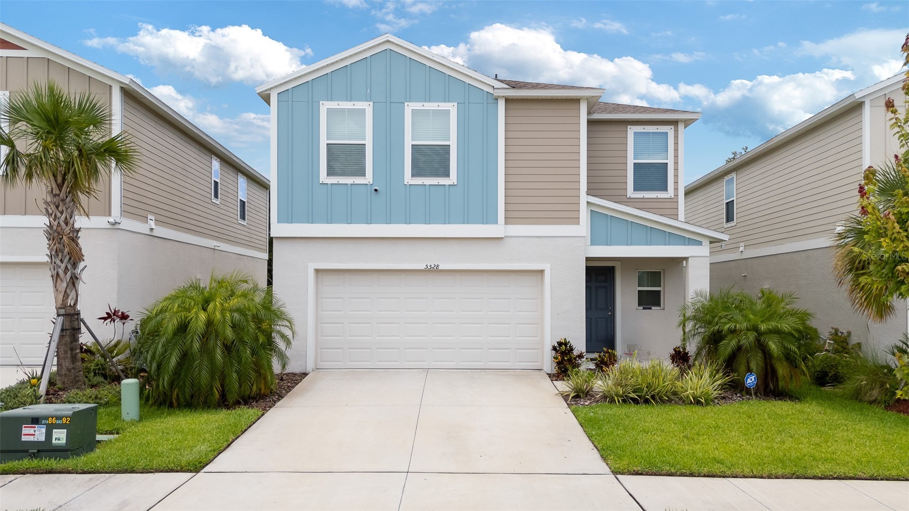 5528 SUMMER SUNSET DRIVE