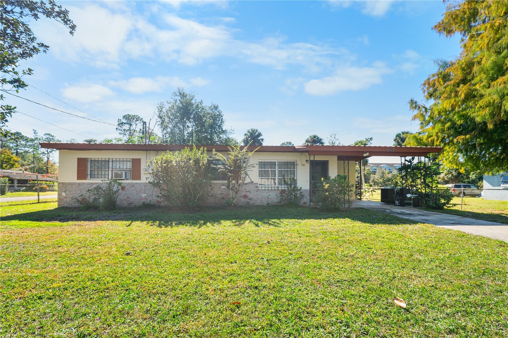528 DOCTORS DRIVE