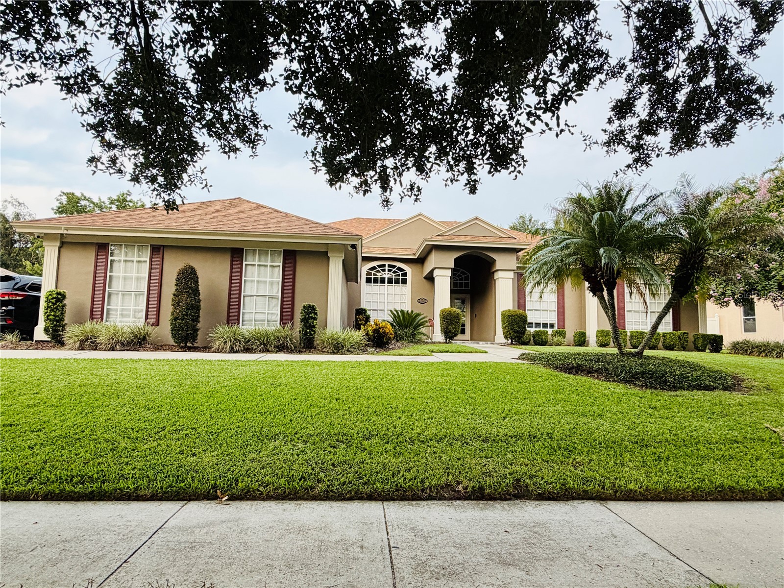 3841 WINDING LAKE CIRCLE