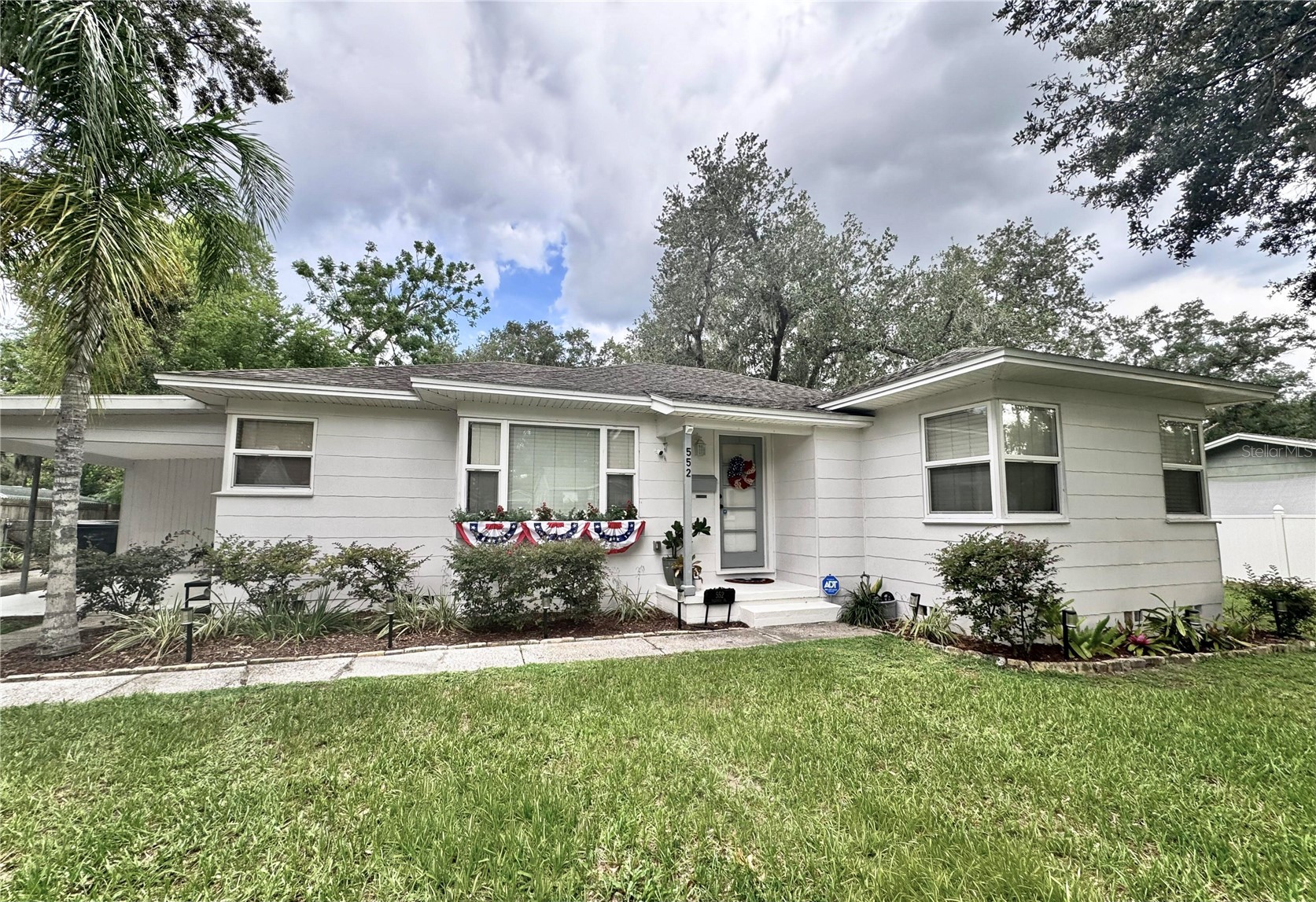 552 PALENCIA PLACE