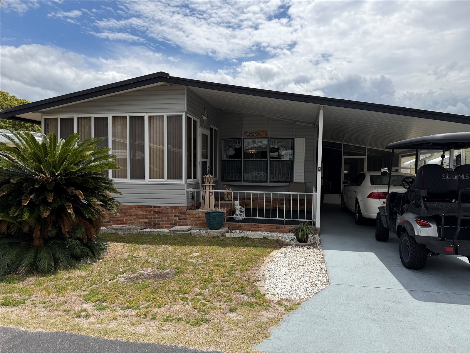 4038 ROLLING OAKS DRIVE