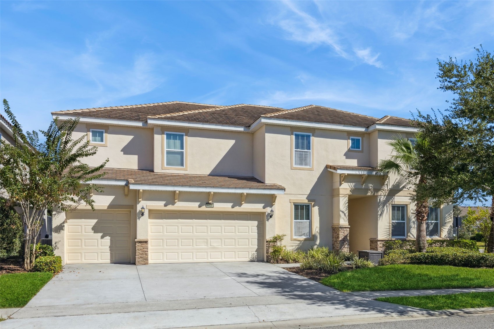 6000 OAK GREEN LOOP