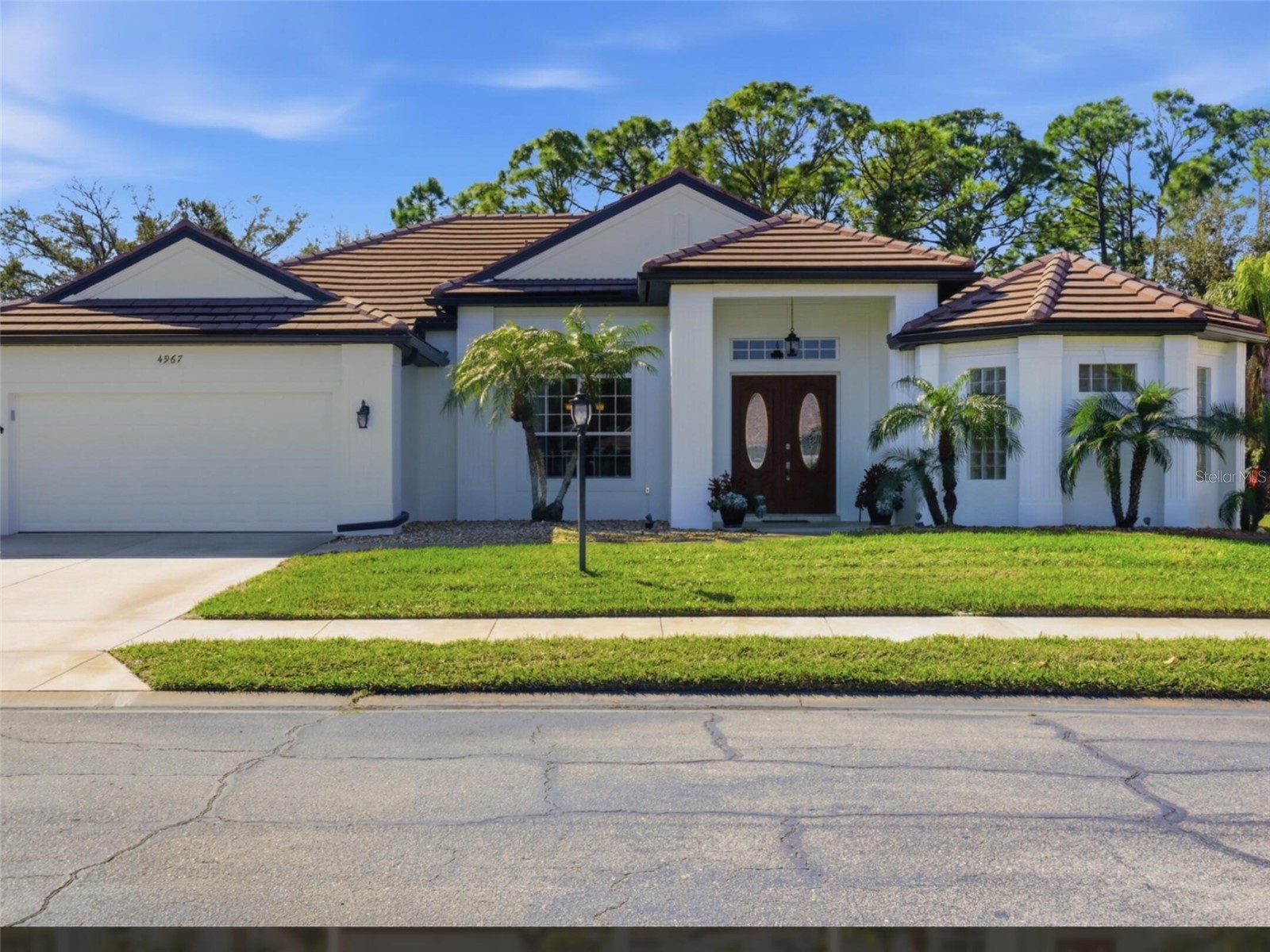 4967 WILD DAISY LANE