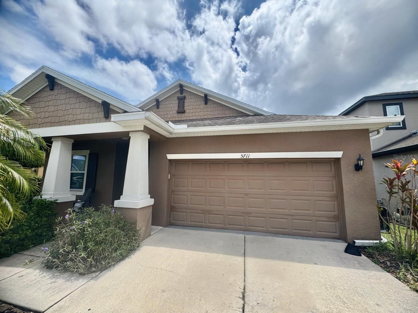 5711 ARBOR WOOD COURT