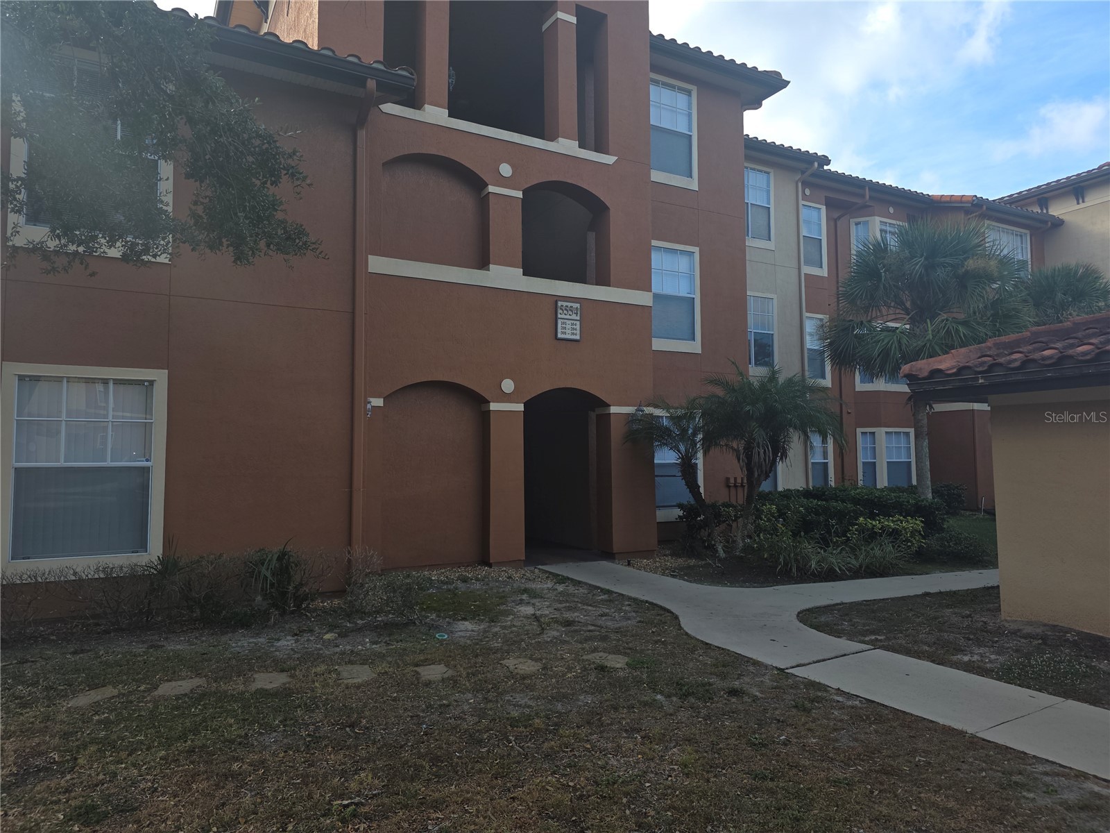 5554 METROWEST BOULEVARD 206