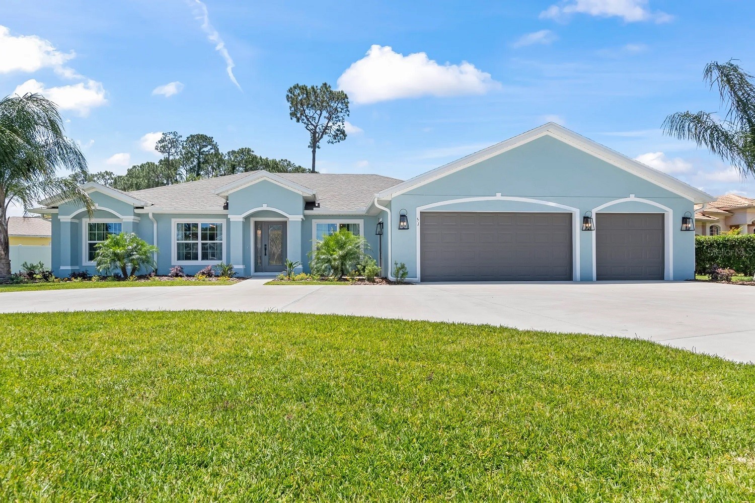 43 EDGEWATER DRIVE
