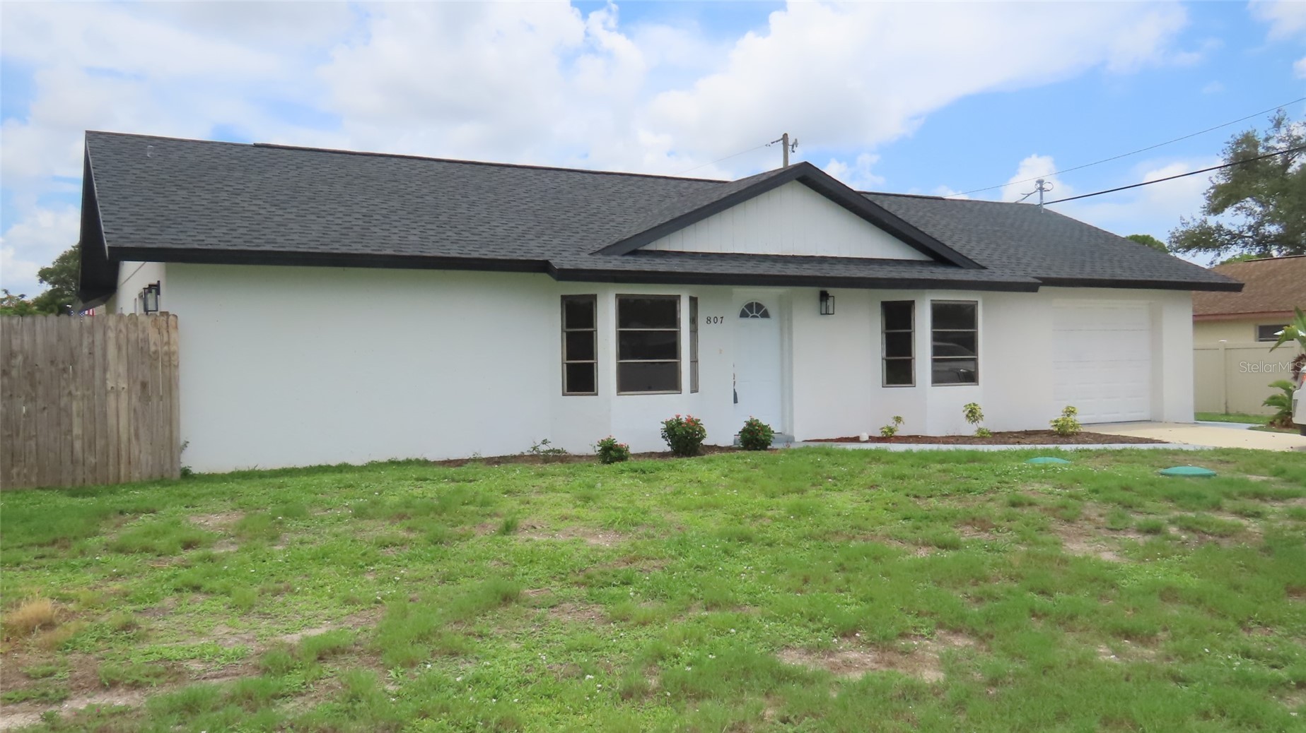 807 NECTAR ROAD