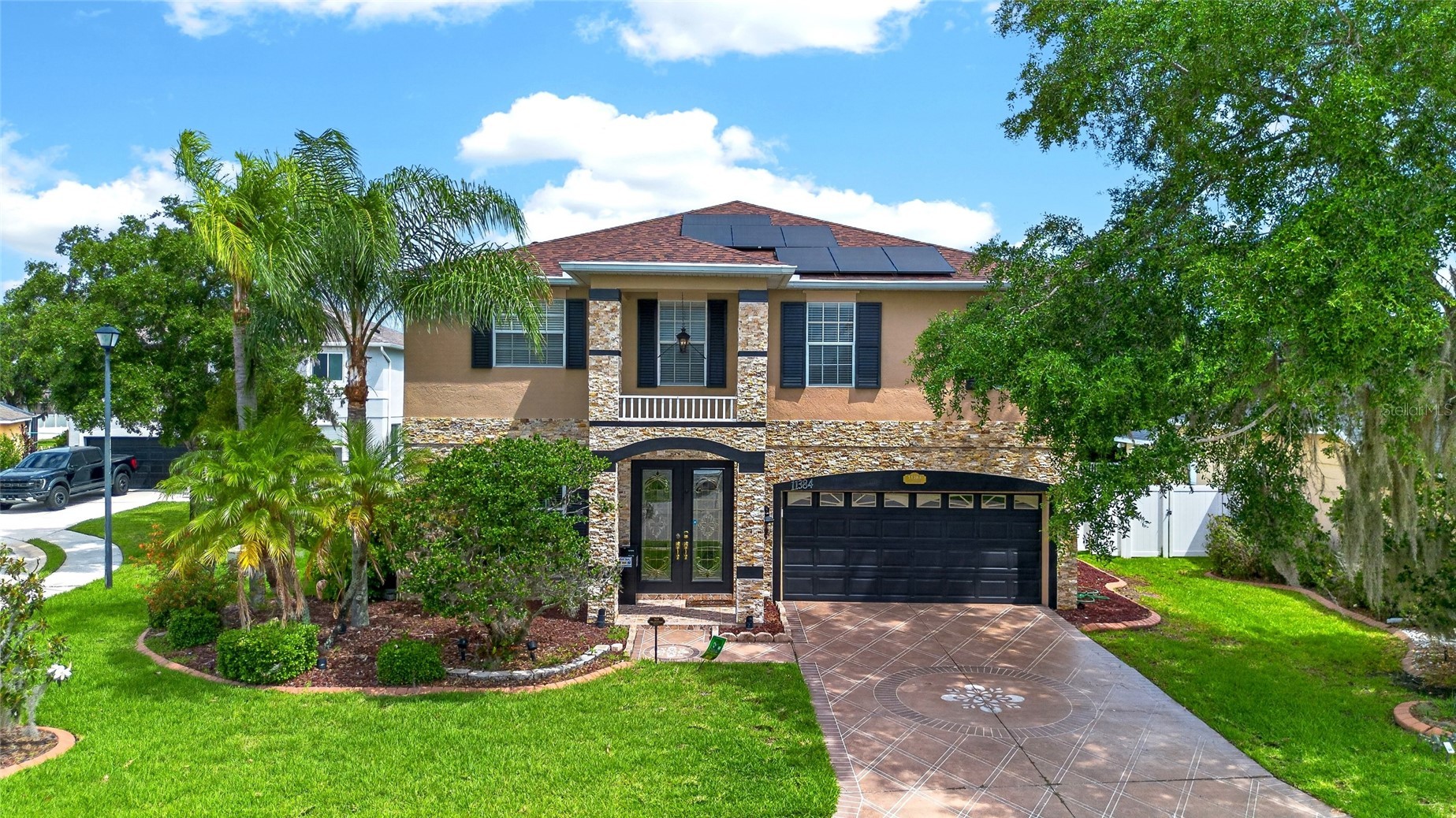 11384 WALDEN LOOP