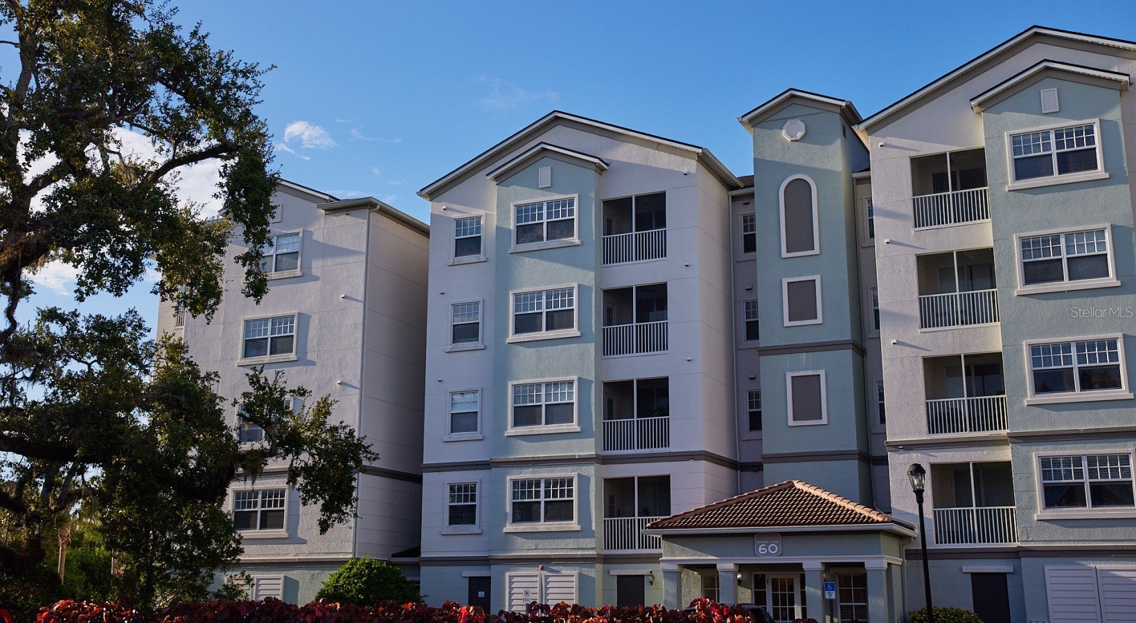 4 MAGGIE LANE Crescendo