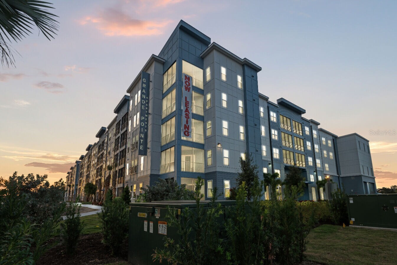 6000 PARADISO GRANDE BOULEVARD C1