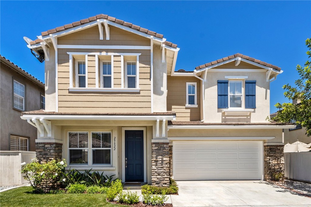 29822 Summer Walk