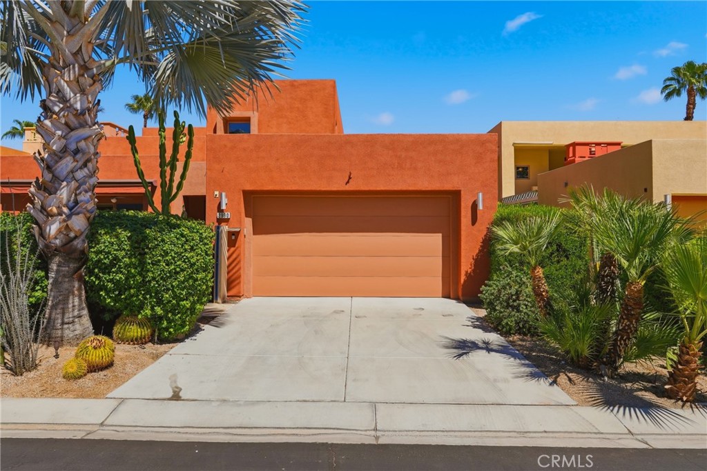 2990 Candlelight Lane
