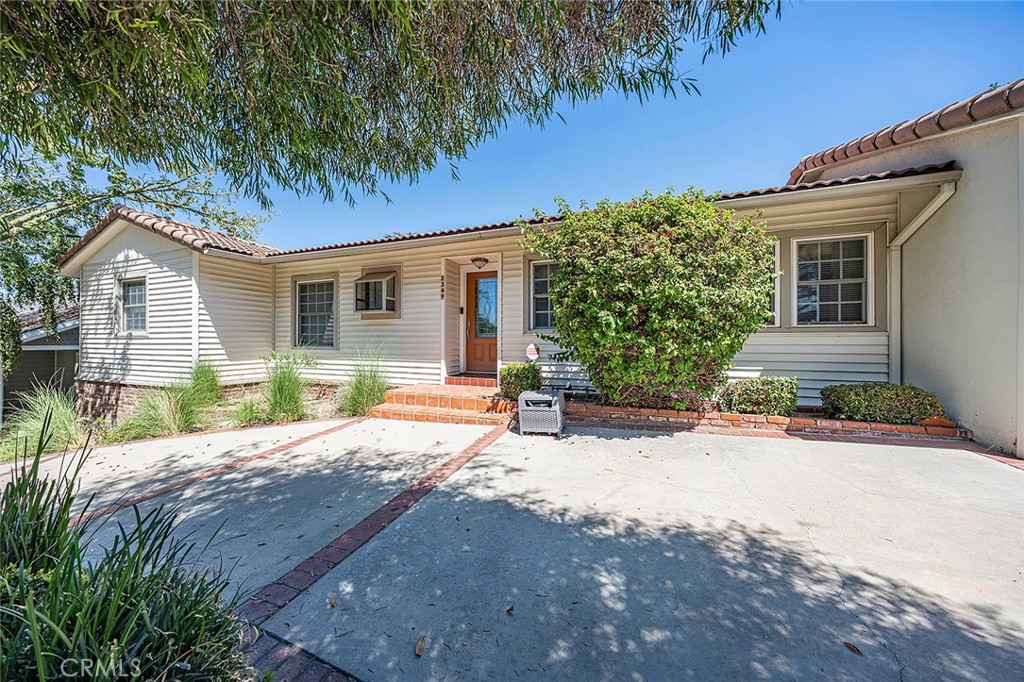 2349 Rockdell Street