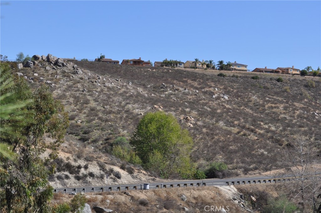 0 La Sierra Avenue