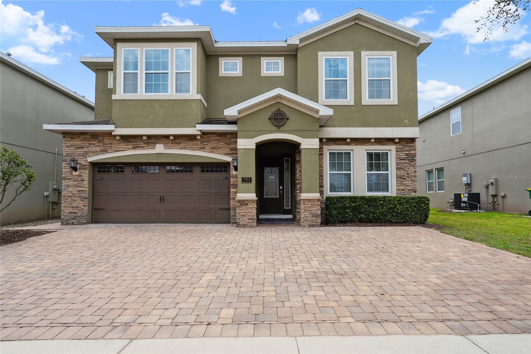 751 LASSO DRIVE