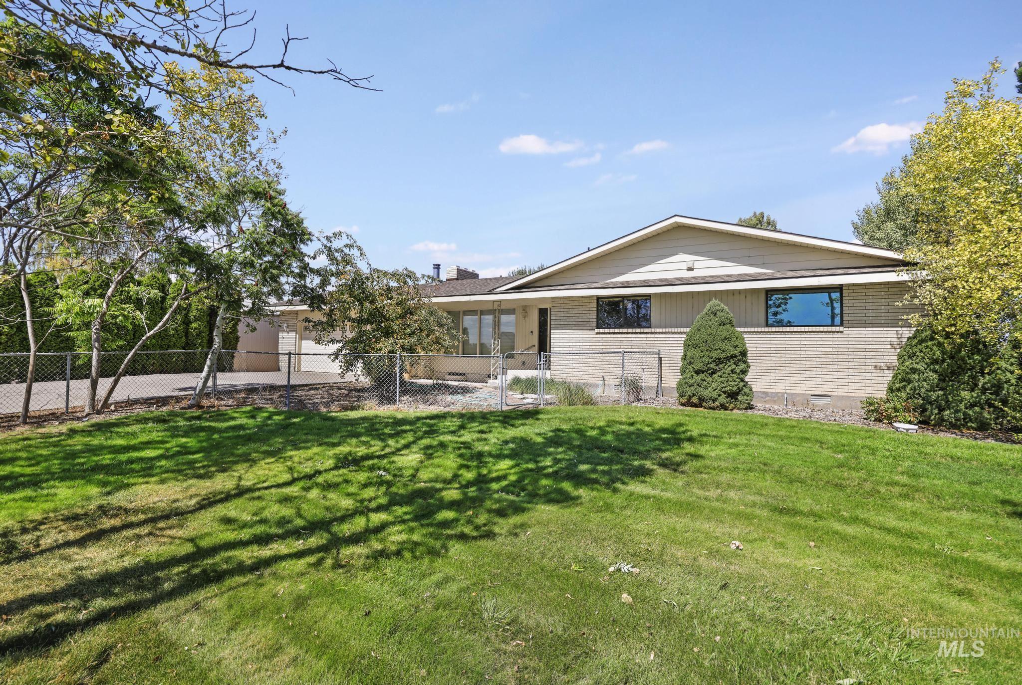 918 W Baseline Rd, Paul ID 83347