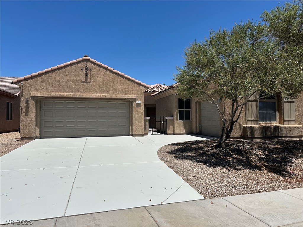 5728 Flying Birdie Avenue