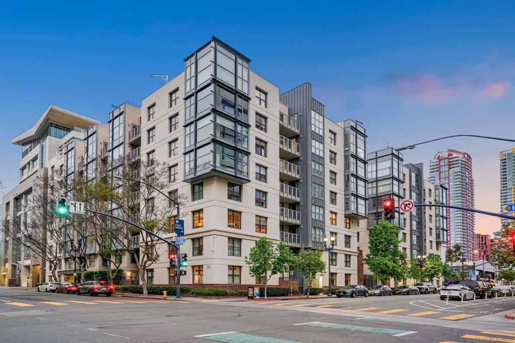 1150 J St 523