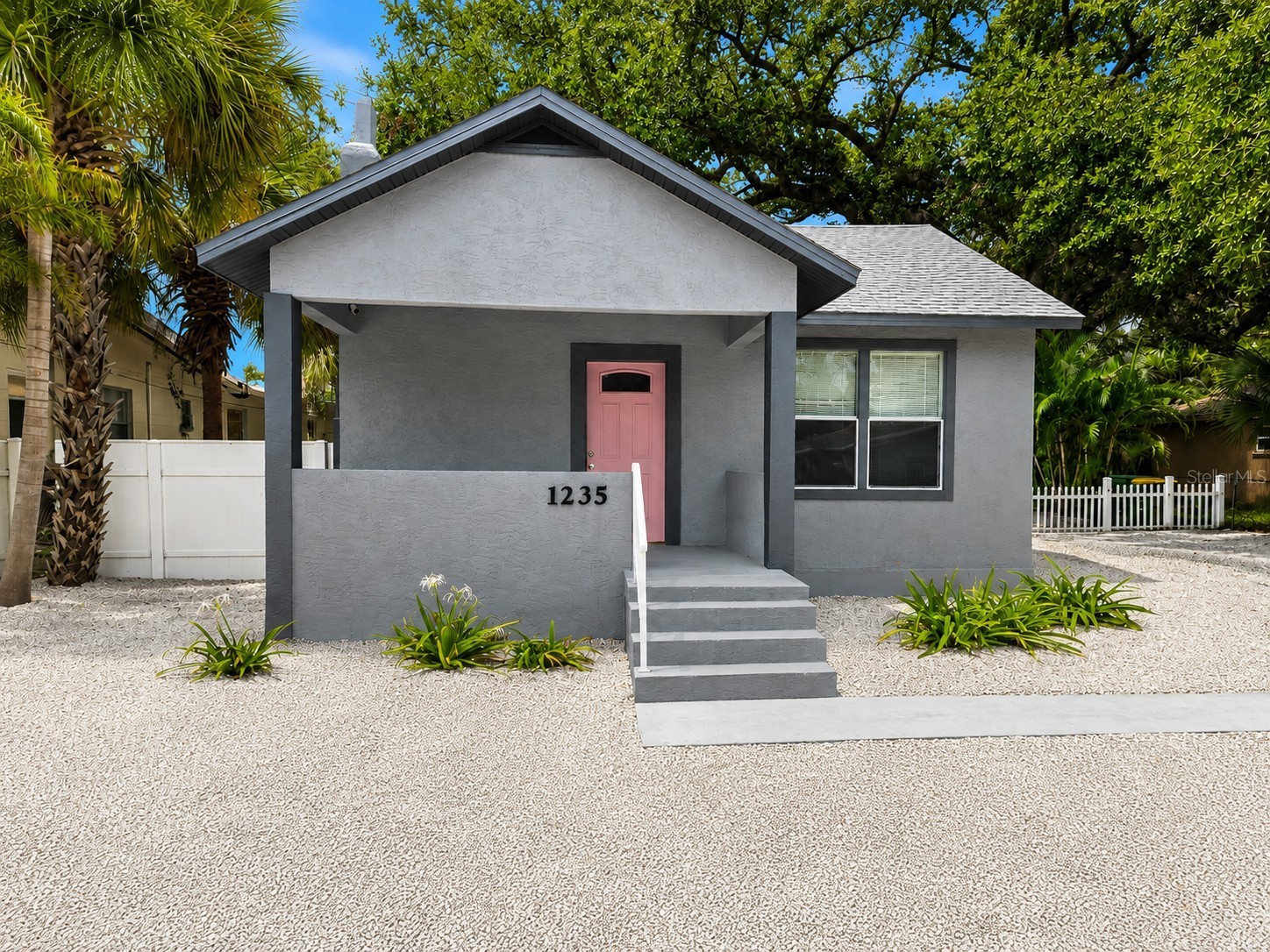 1235 32ND STREET