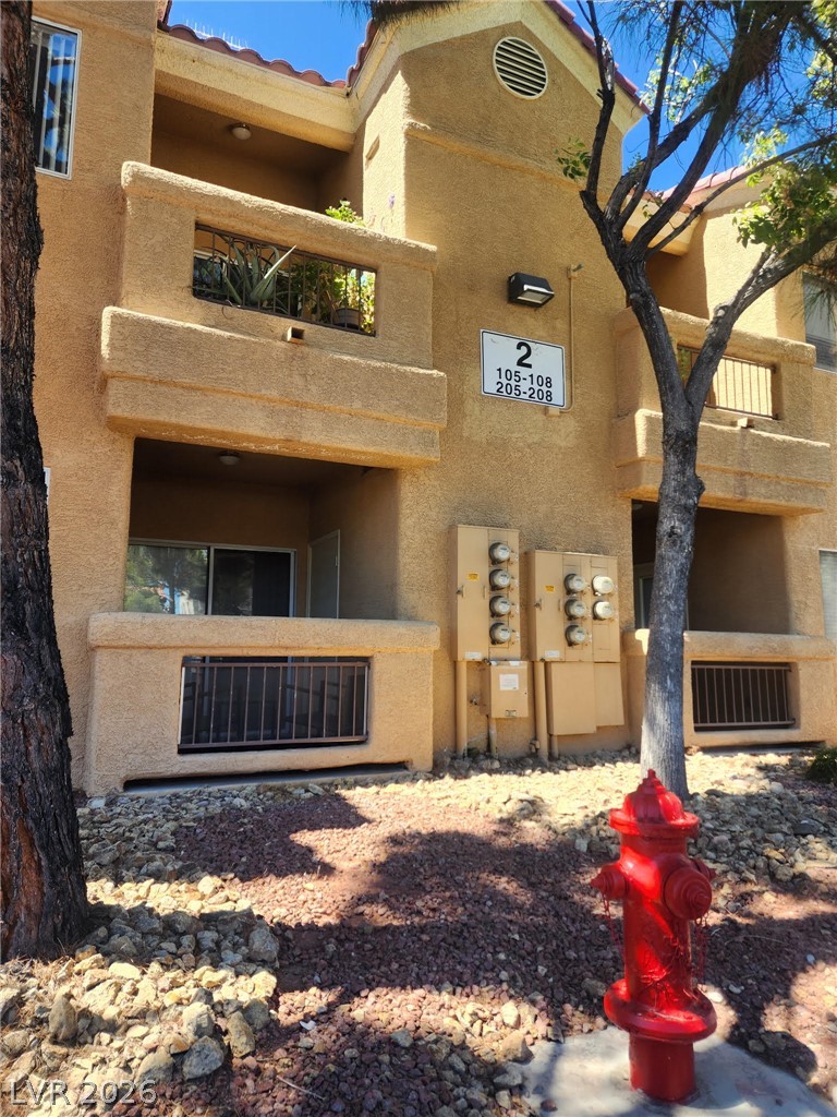900 Heavenly Hills Court 205