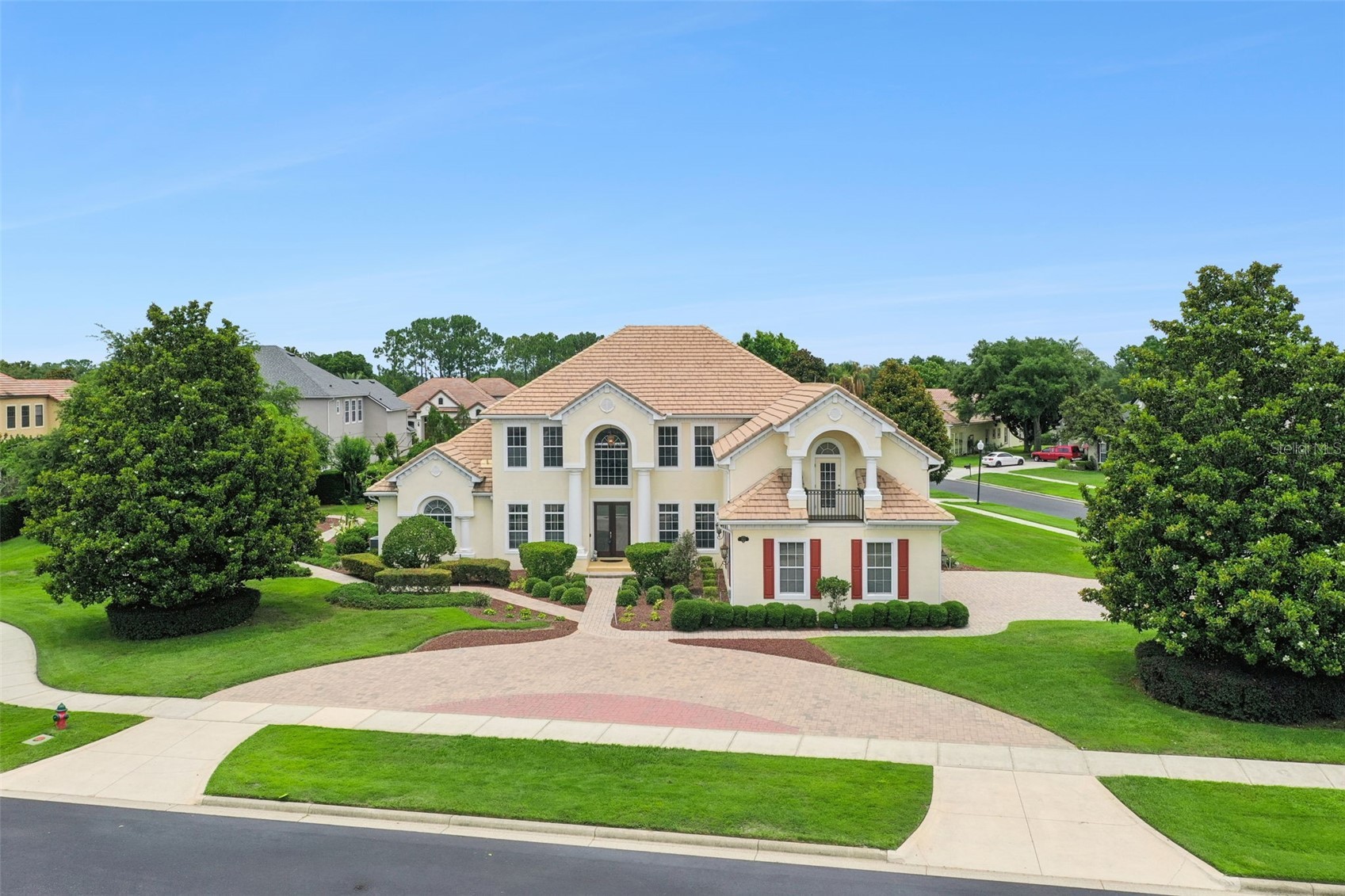 1692 ORANGE THORPE LANE