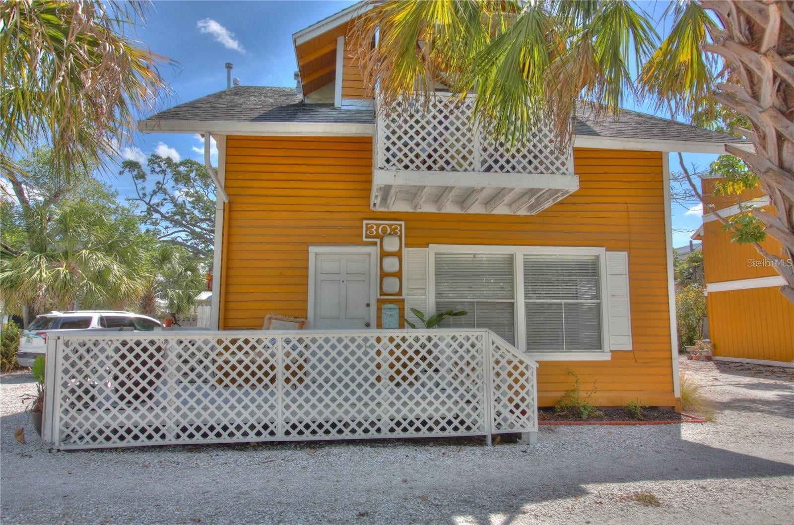 303 S OSPREY AVENUE 303