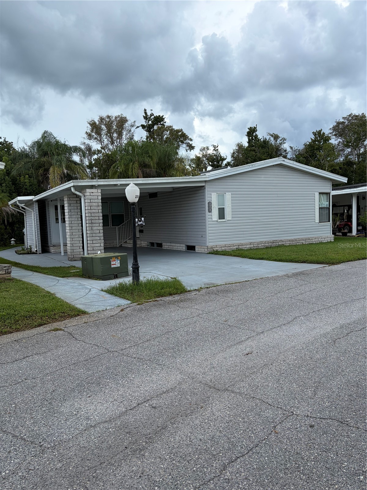 171 DARTMOUTH DRIVE