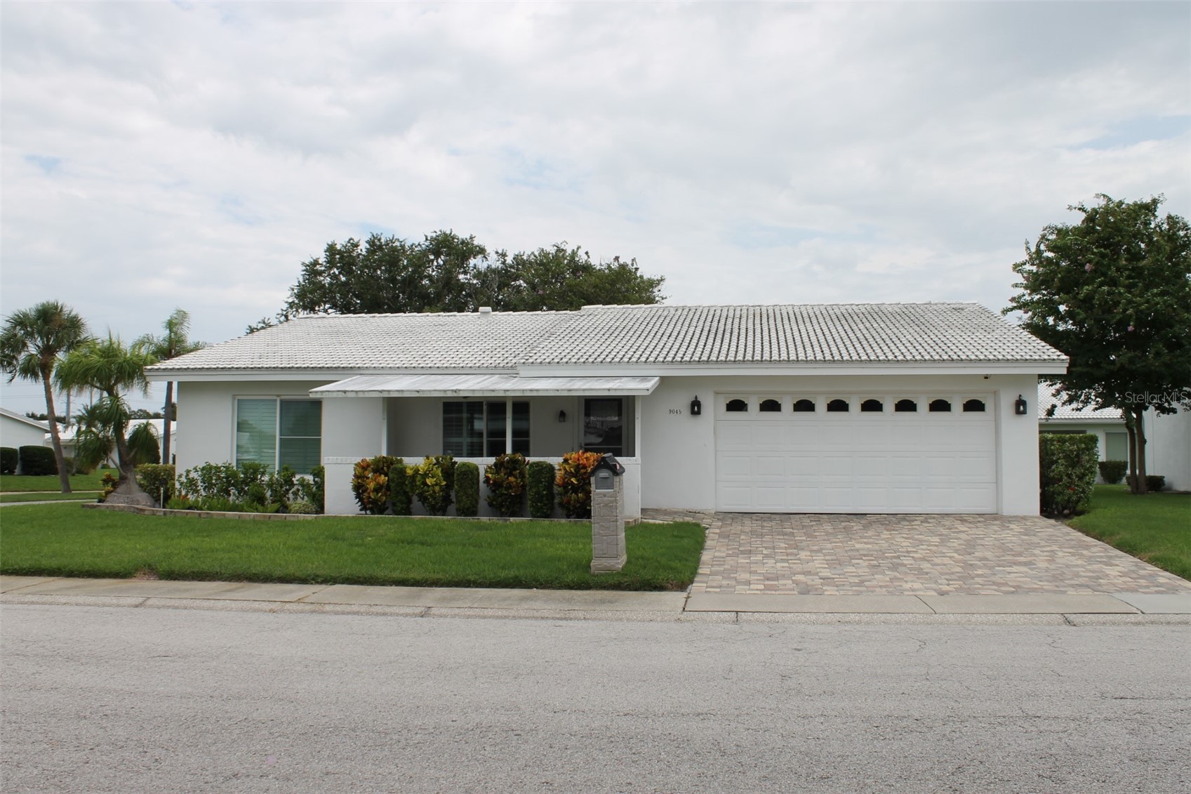 9045 40TH STREET N