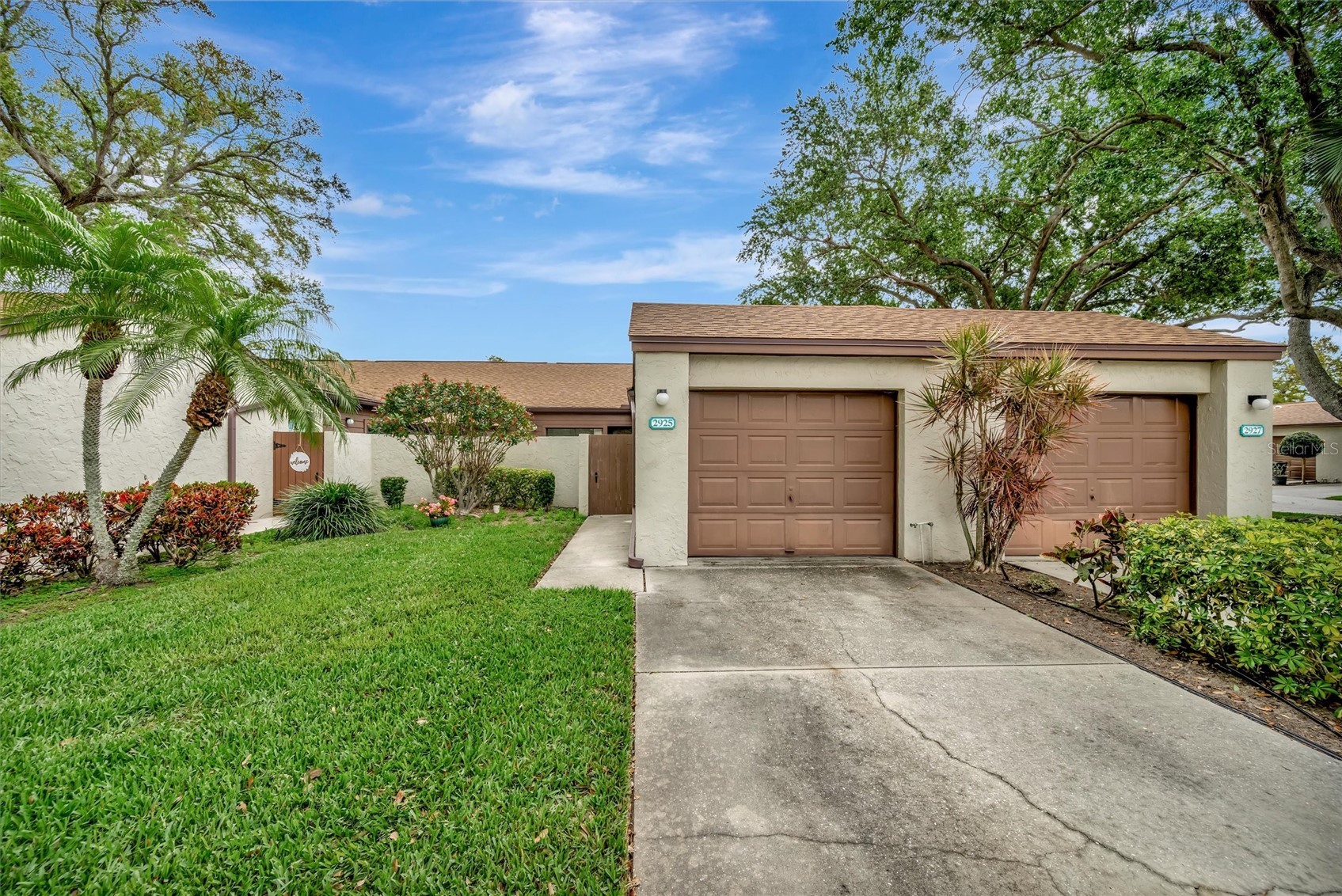 2925 PARK LAKE DRIVE 12