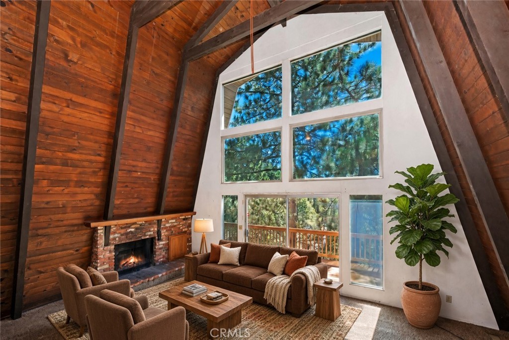 1753 Nob Hill Drive