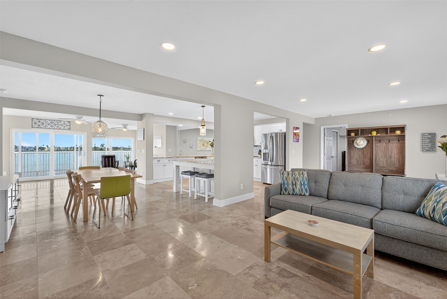 800 MADONNA BOULEVARD 1