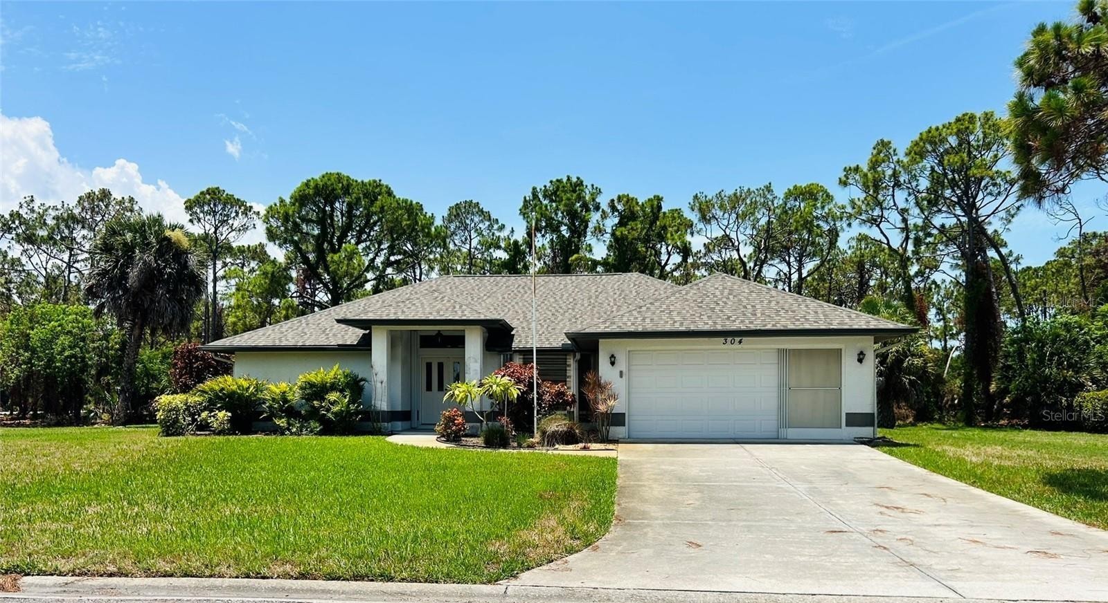 304 PINE GLEN COURT