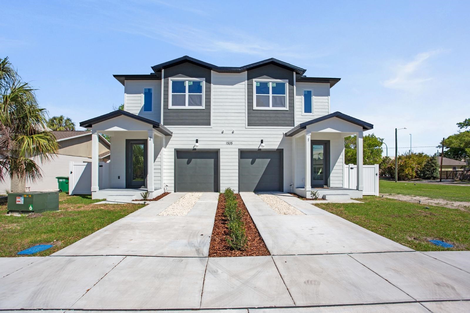 1505 W ARCH STREET 2