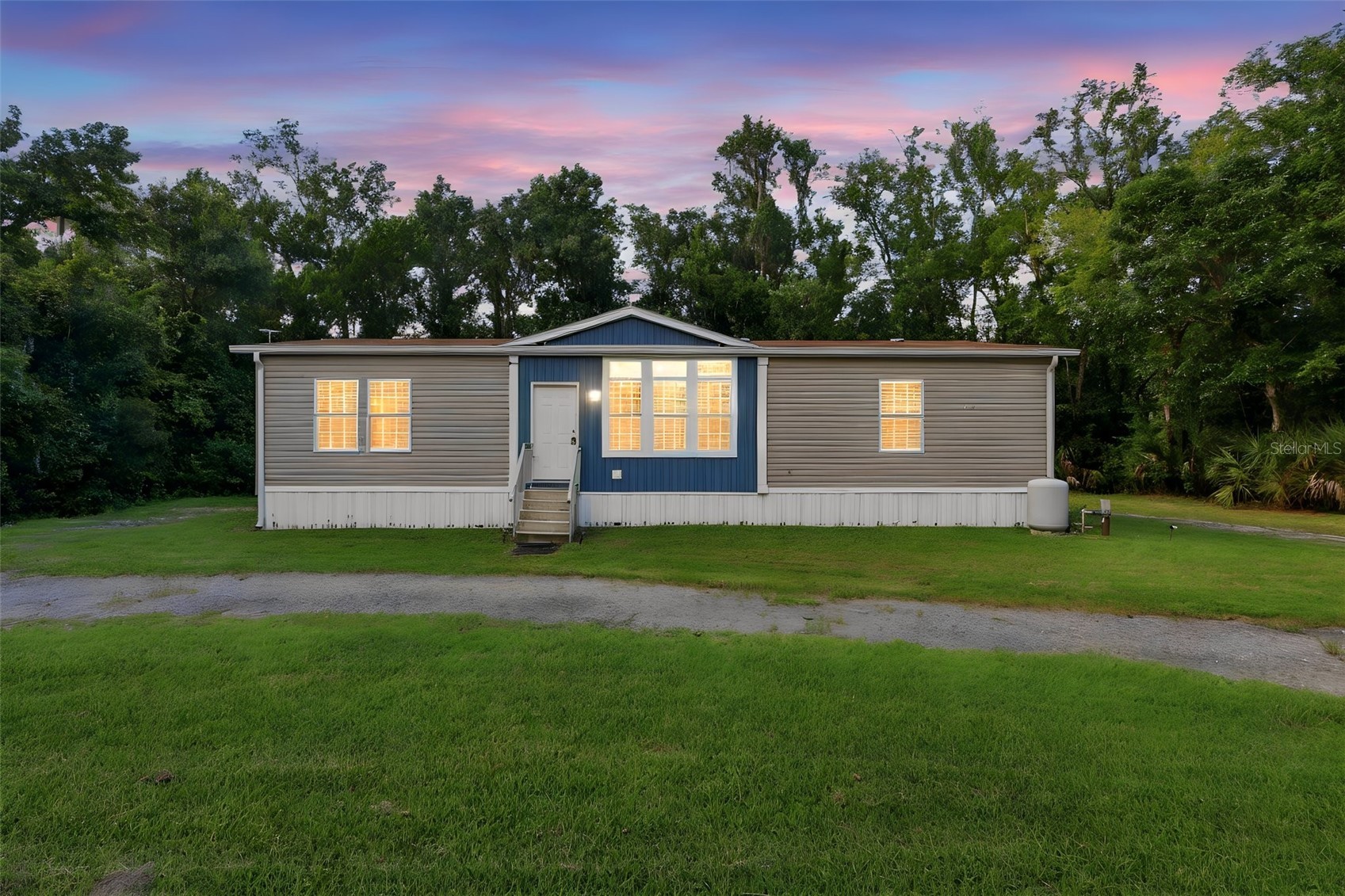 2050 MINORCA ROAD