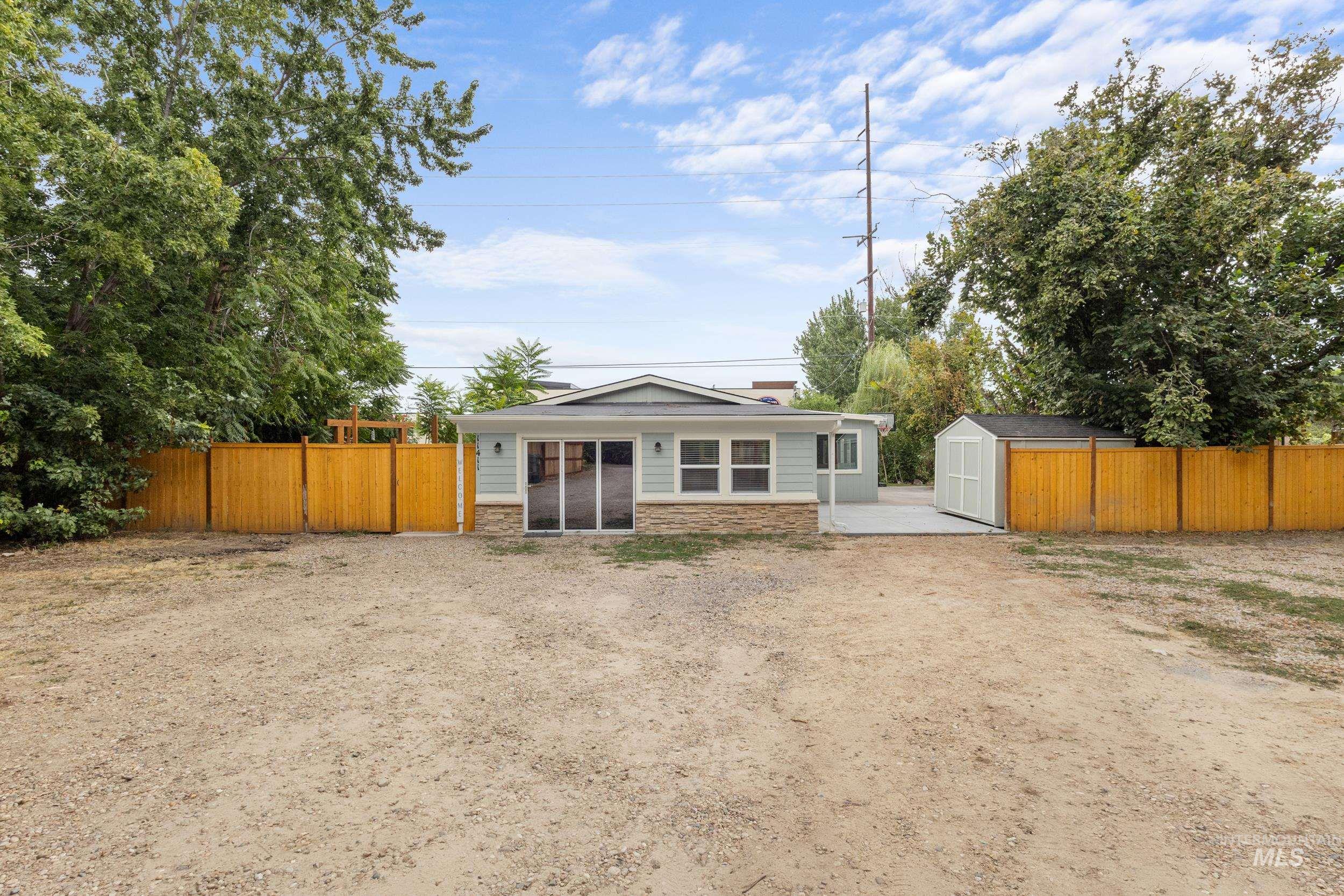 11411 W 1st St, Star ID 83669