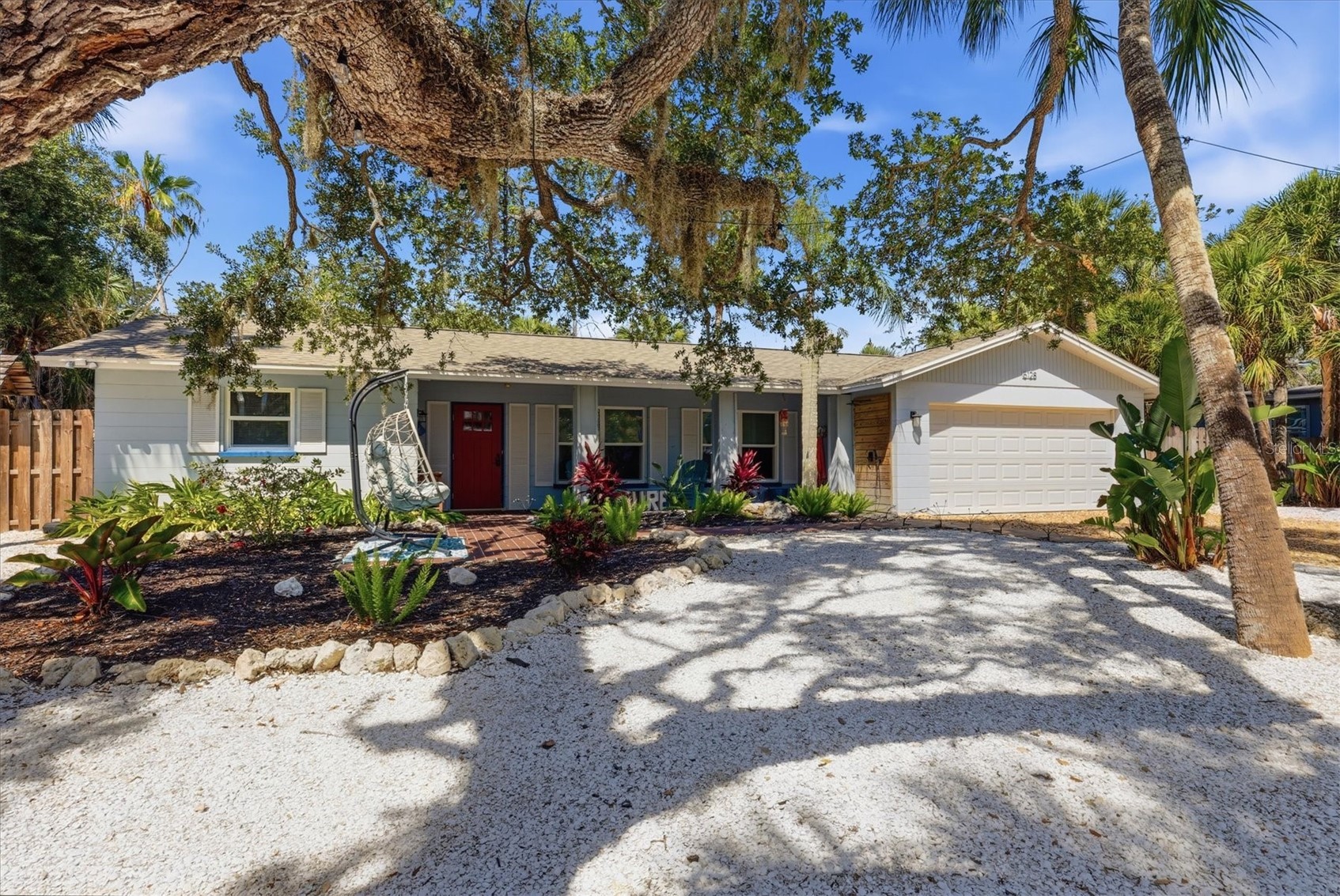 5128 OXFORD DRIVE
