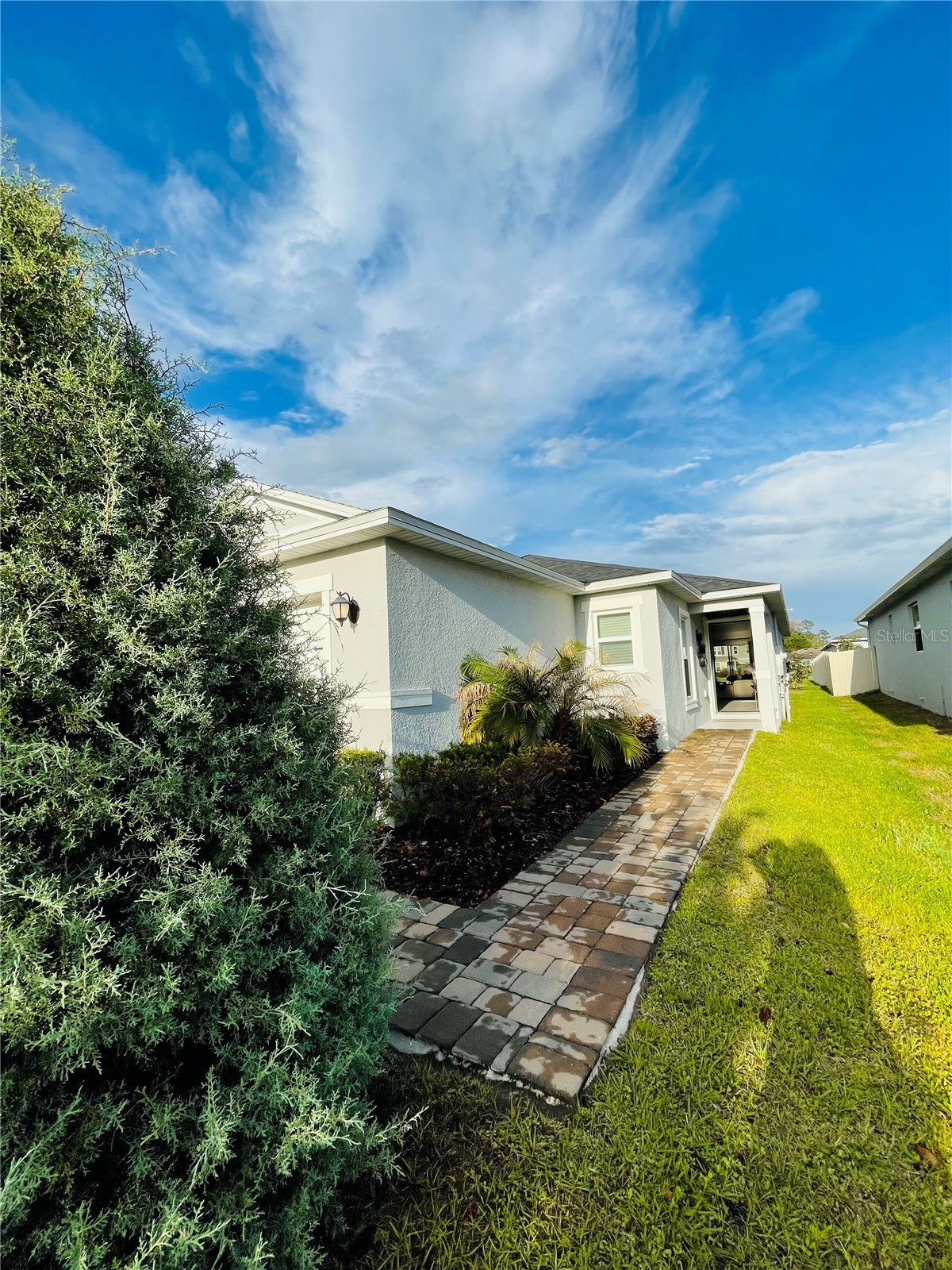 2818 SANCTUARY DRIVE